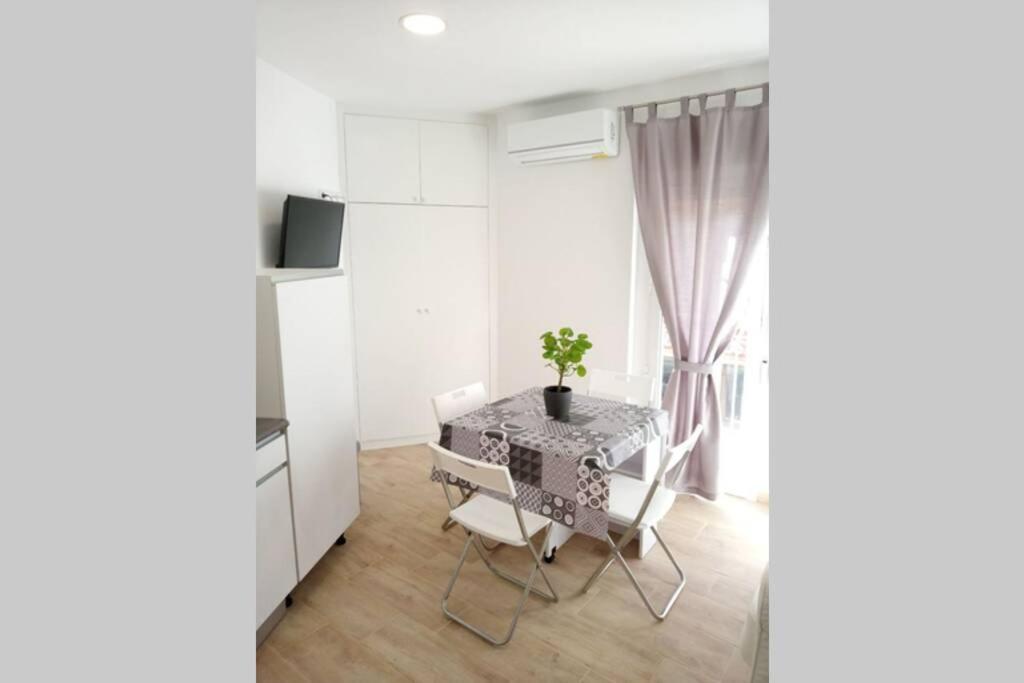Apartamentos En Alameda Junto Al Corte Ingles Cartagena Exterior photo